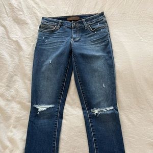 Joe’s distressed skinny Jean. Size 26, inseam 24.5”